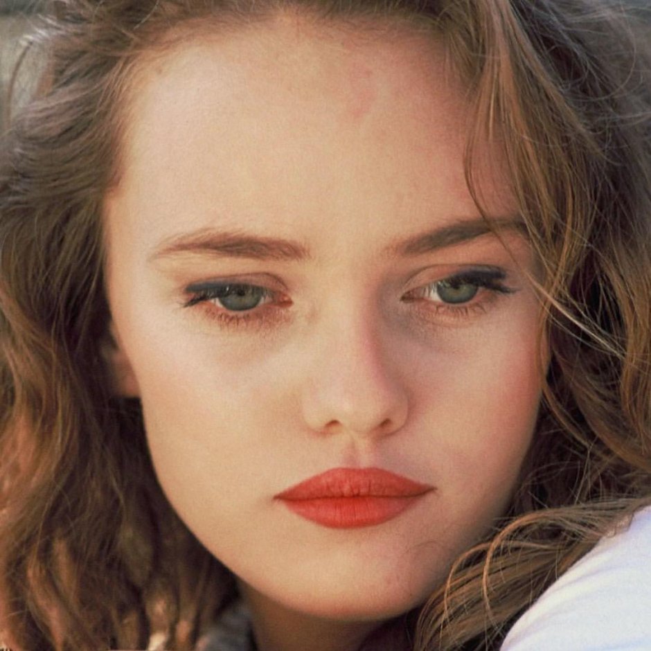 Ванесса паради в юности