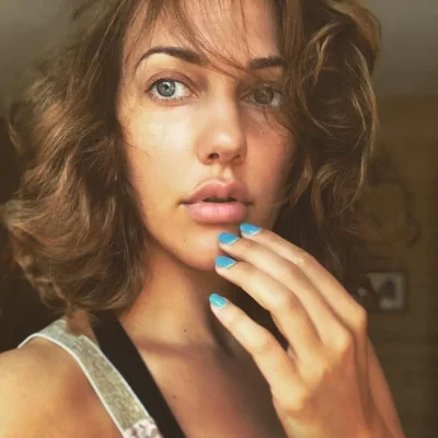 Мерьем узерли увеличила губы