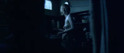 Голая элизабет бэнкс