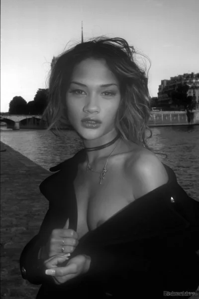 Дани вериссимо голая