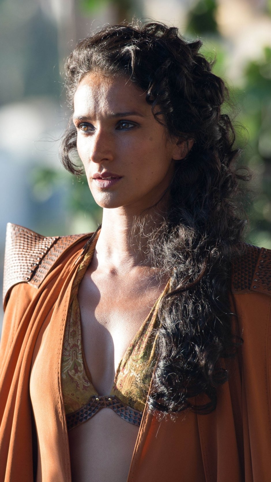 Эллария сэнд