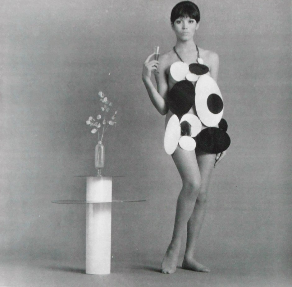 Космическая мода пьер карден