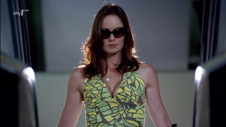 Сара уэйн кэллис