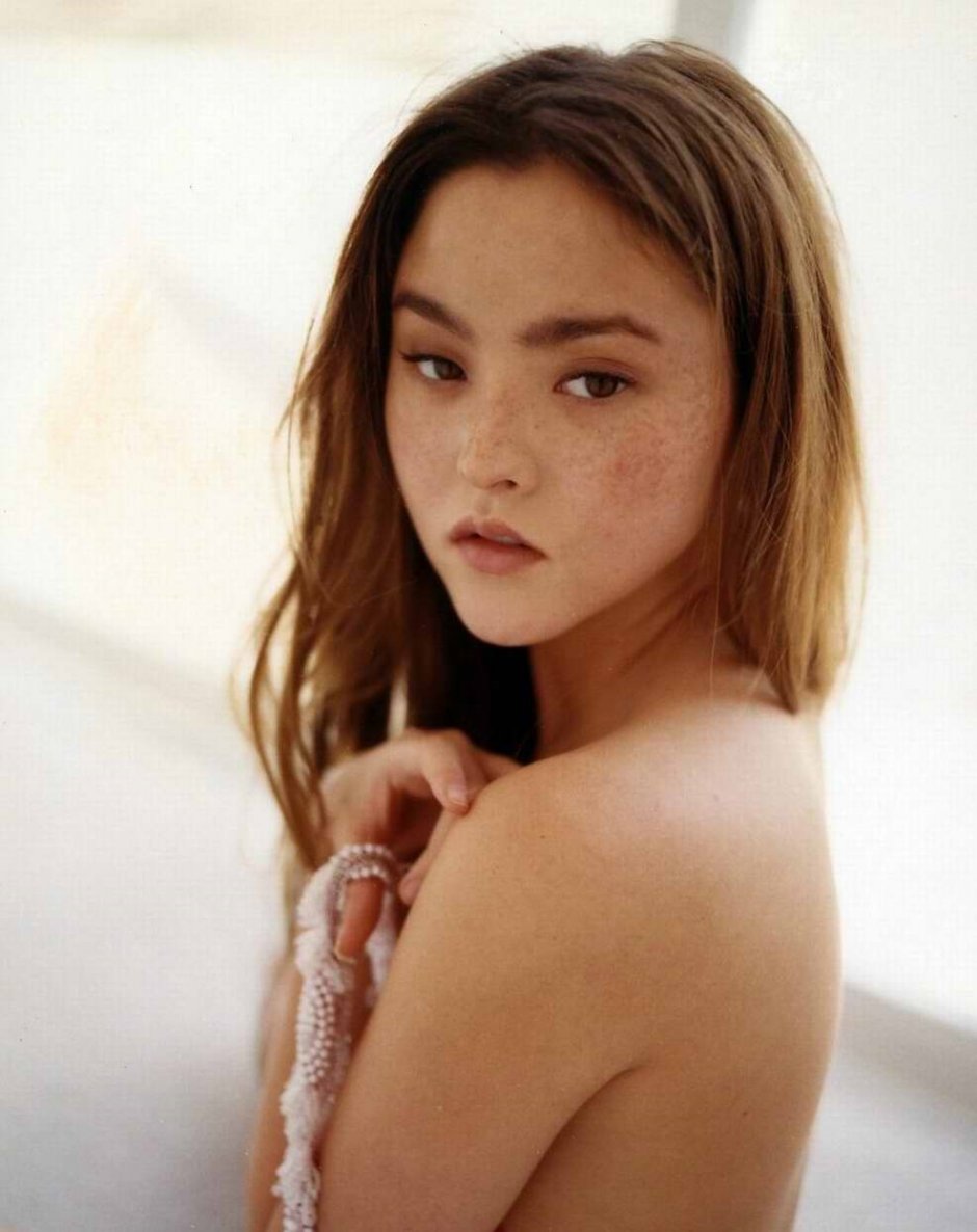 Модель актриса