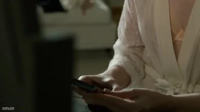 Обнаженная актриса