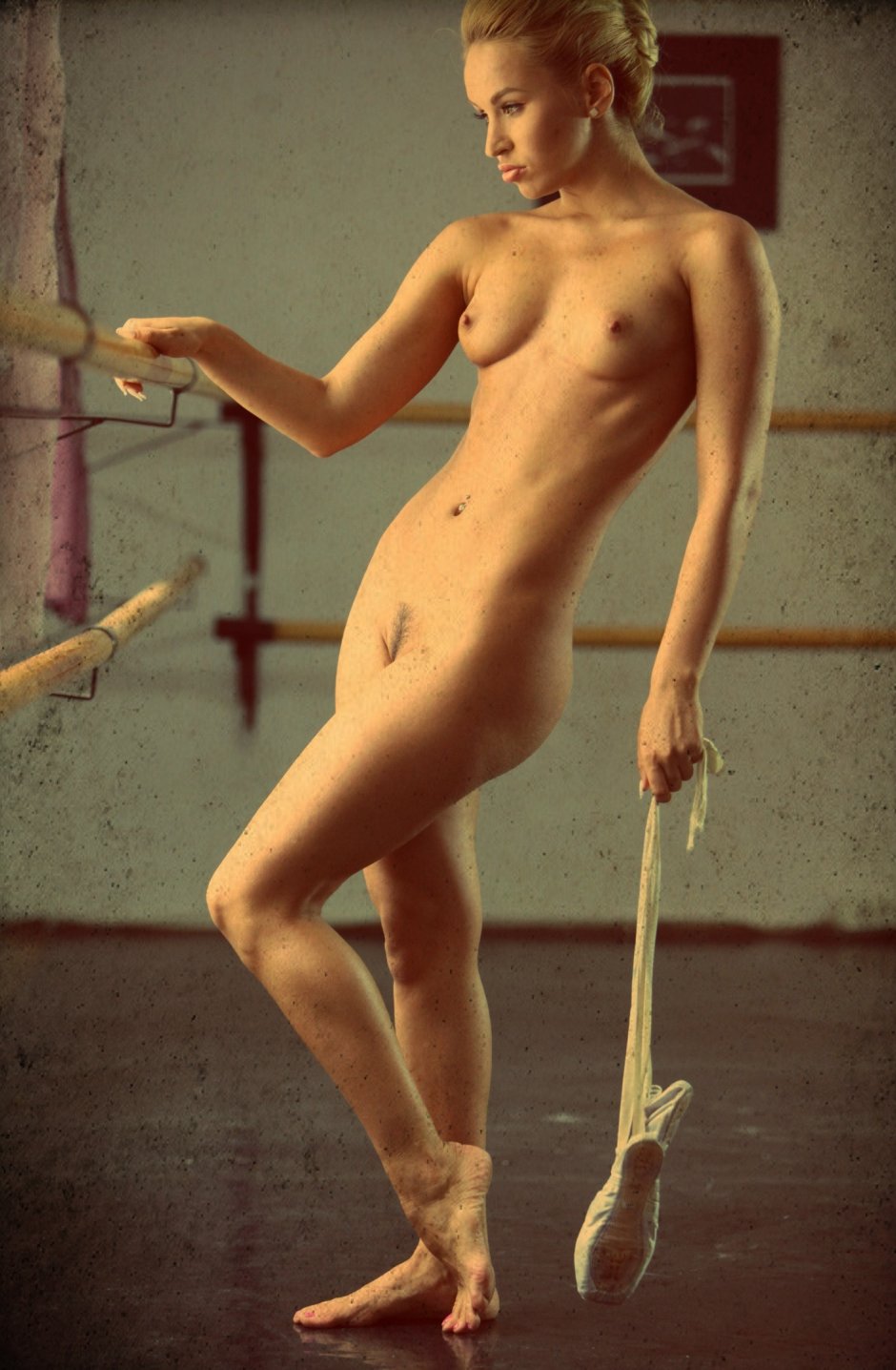 Голая балерина aleska diamond