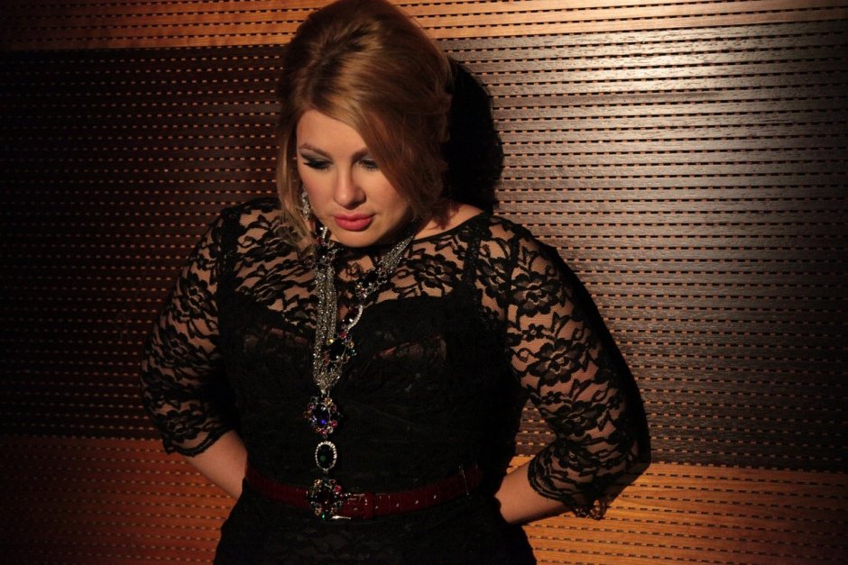 Ева польна певица