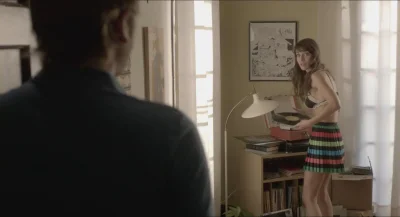 Лиззи каплан грудь