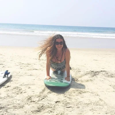 Красивые девушки серфингистки