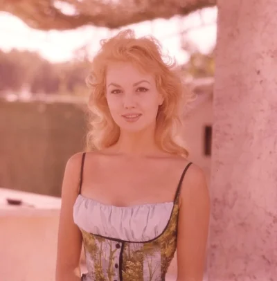 Милен демонжо в молодости