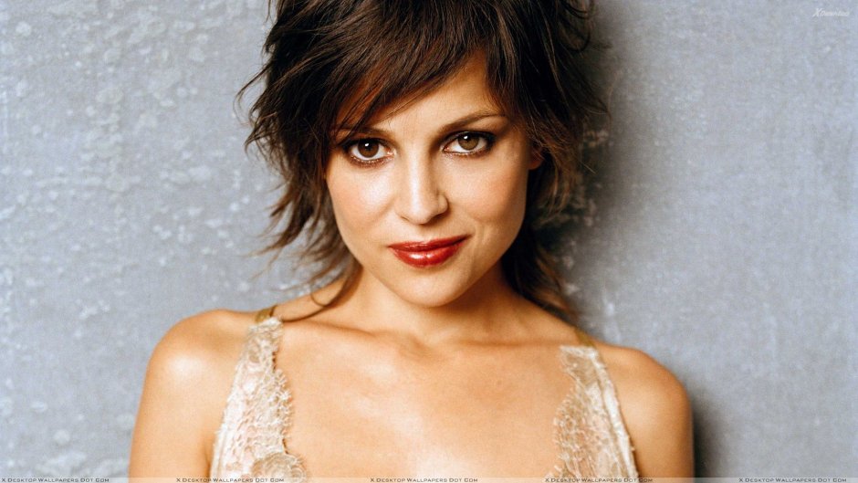 Анайя елена