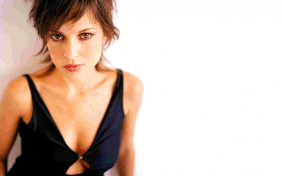 Анайя елена