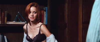 Линди бут голая