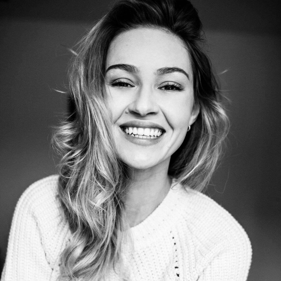 Алина лаврова москва