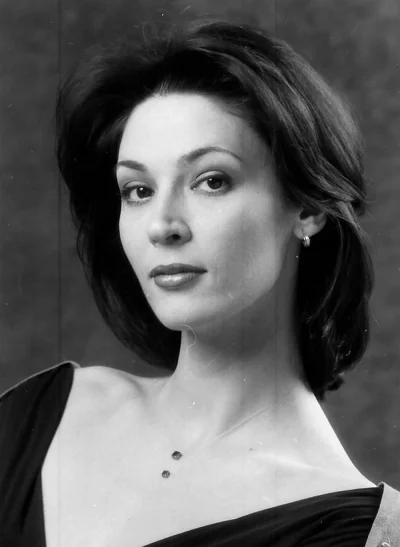 Лидия вележева