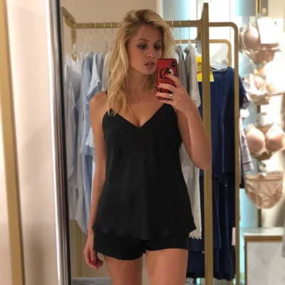 Янина студилина