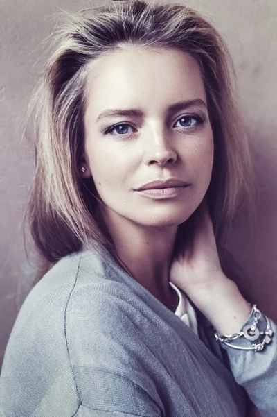 Голая Анна Табанина