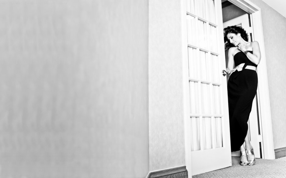 Модели брюнетки