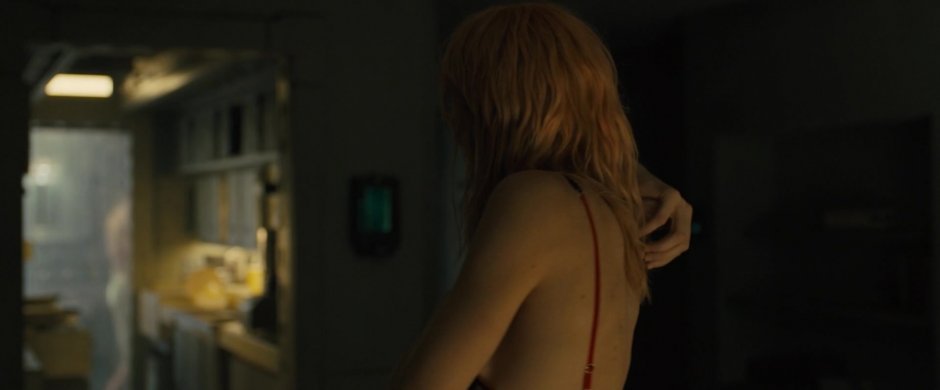 Маккензи дэвис бегущий по лезвию