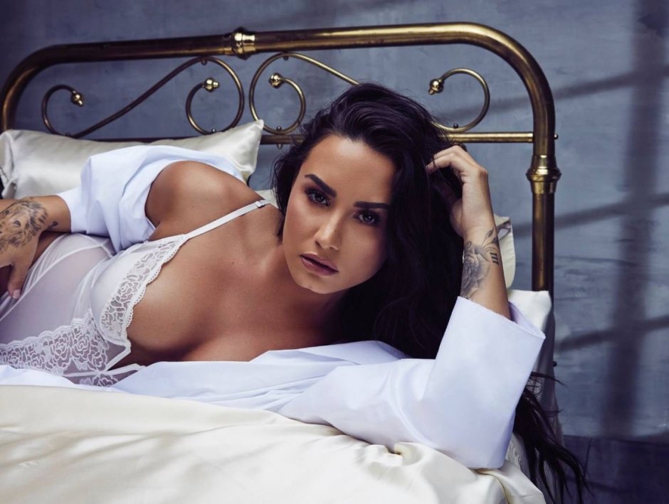 Demi lovato nude