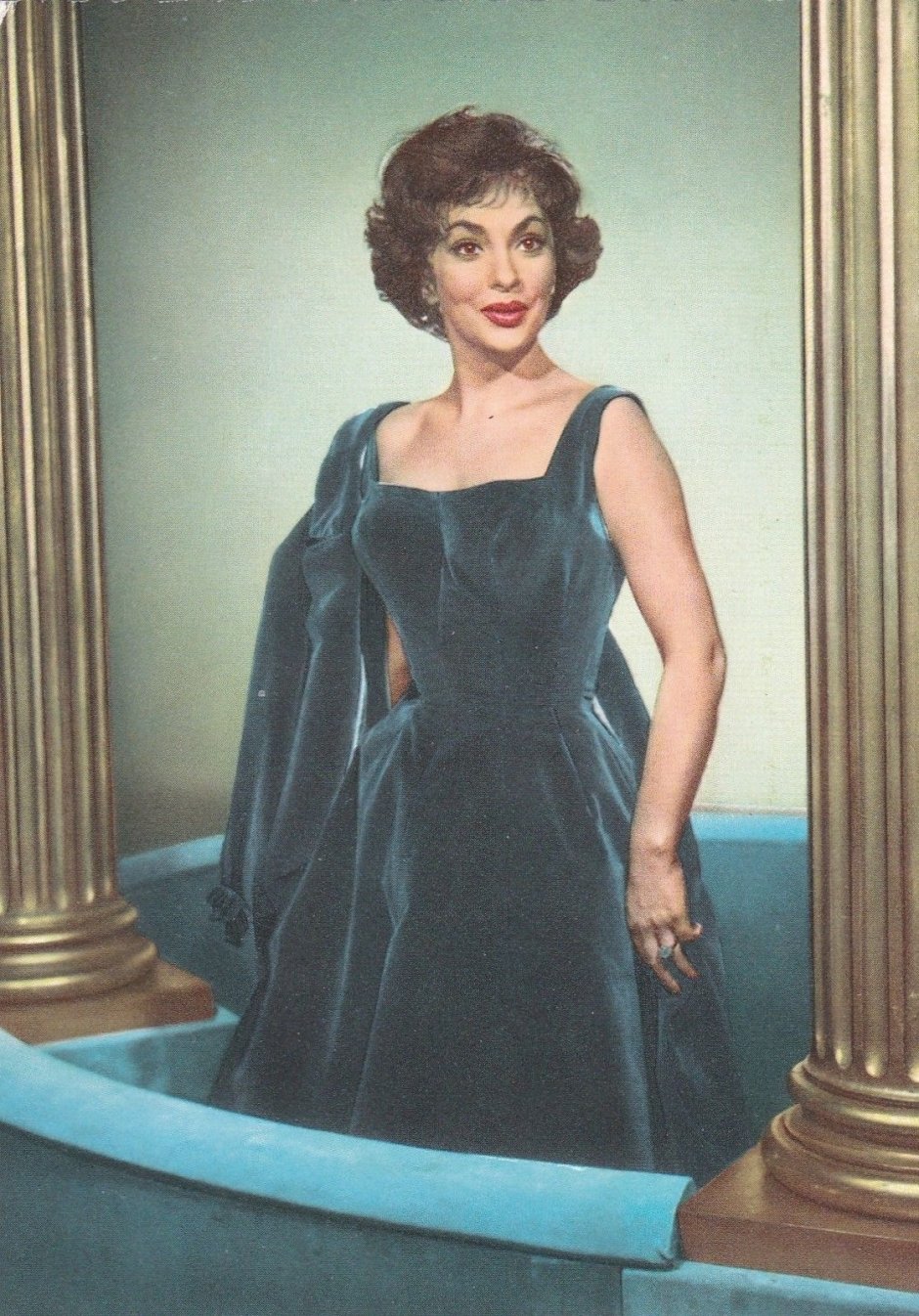 Джина лоллобриджида или элизабет тейлор