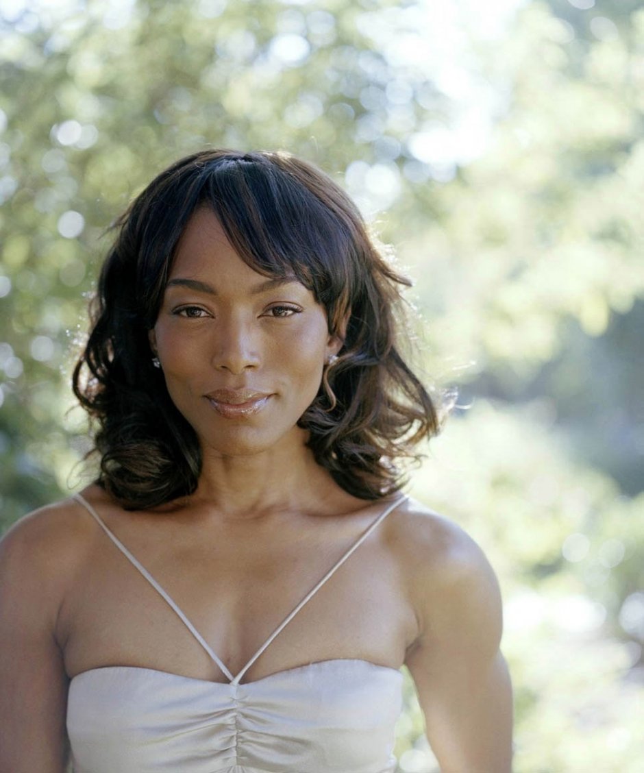 Анджела бассетт в молодости