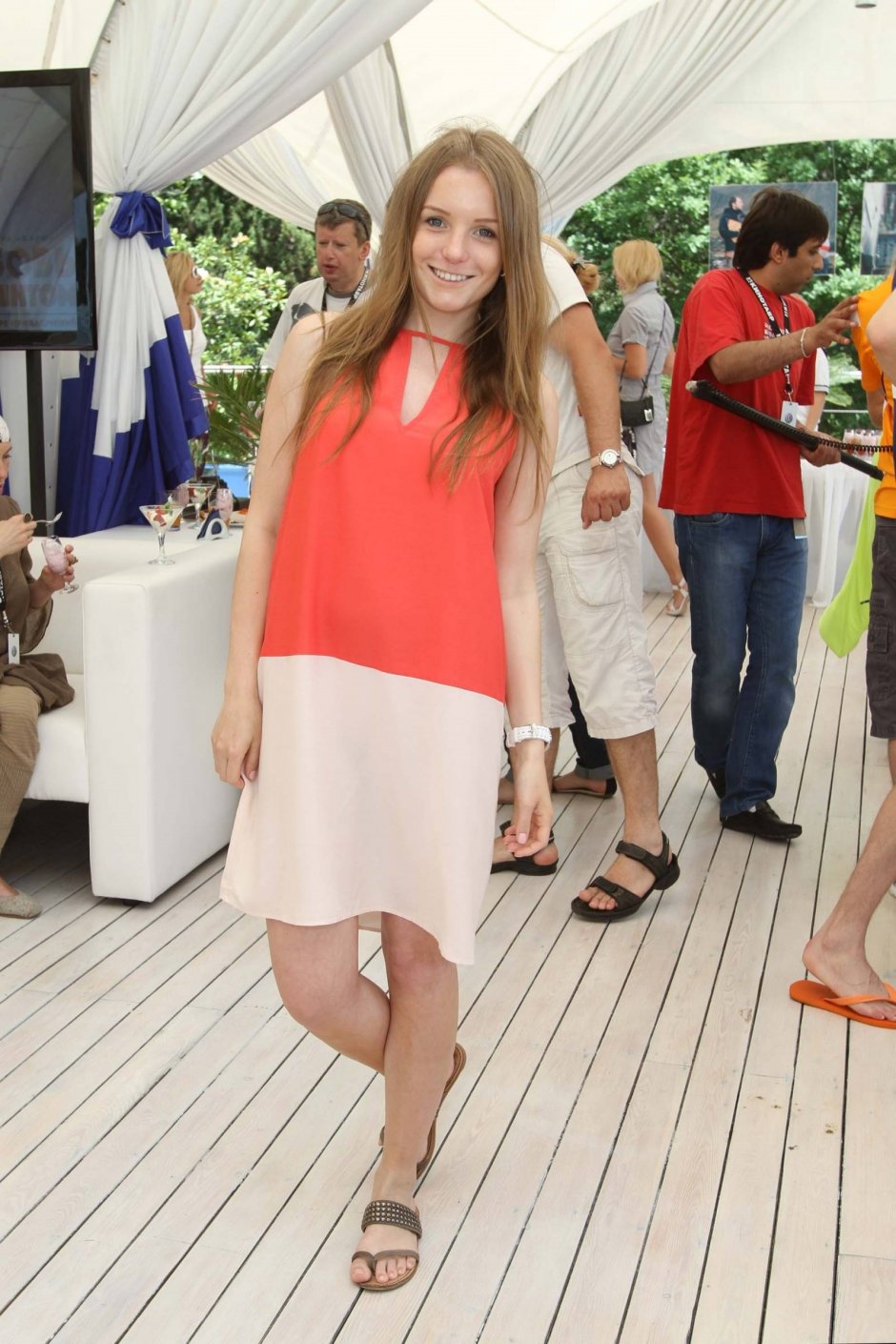 Платье стильное