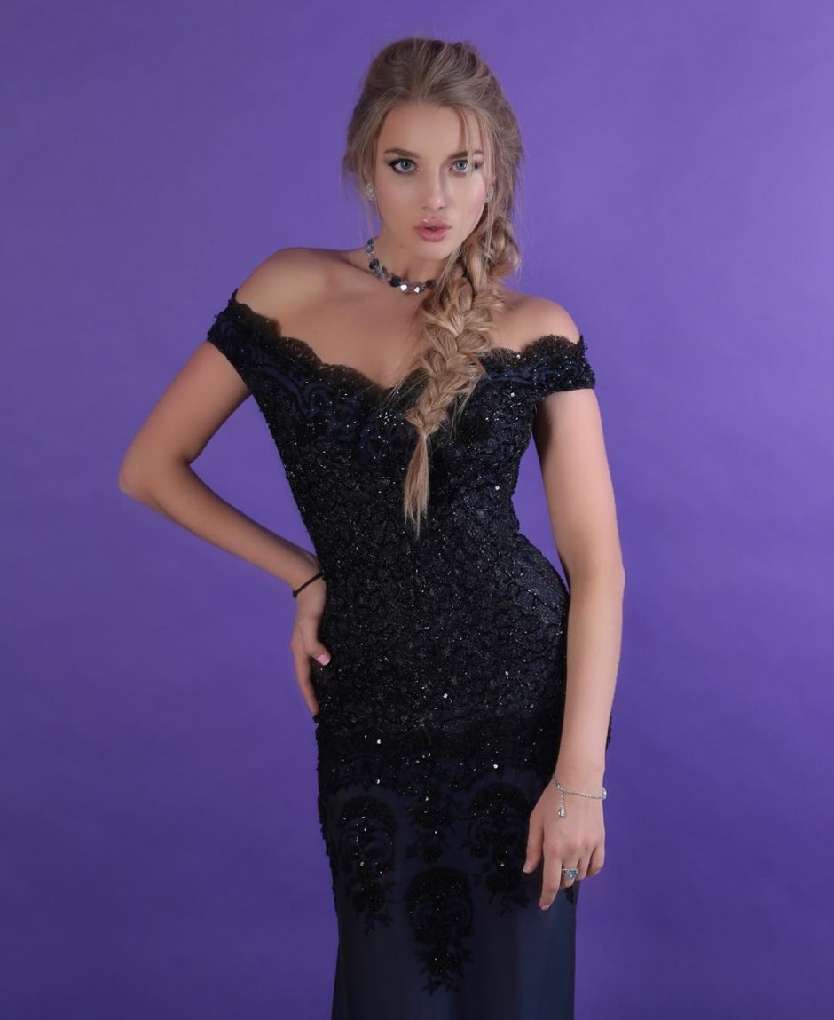 Длинное вечернее платье