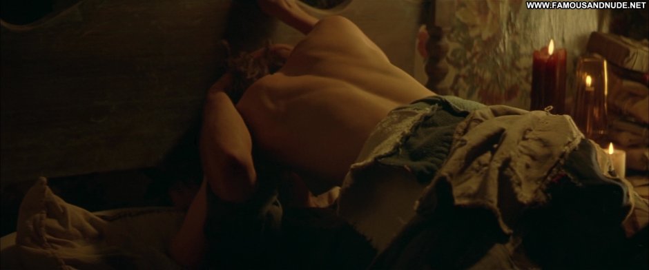 Откровенные сцены