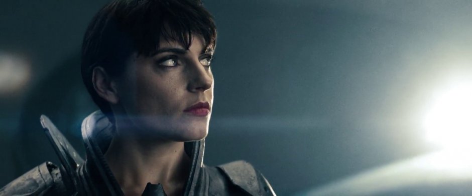 Антье трауэ человек из стали