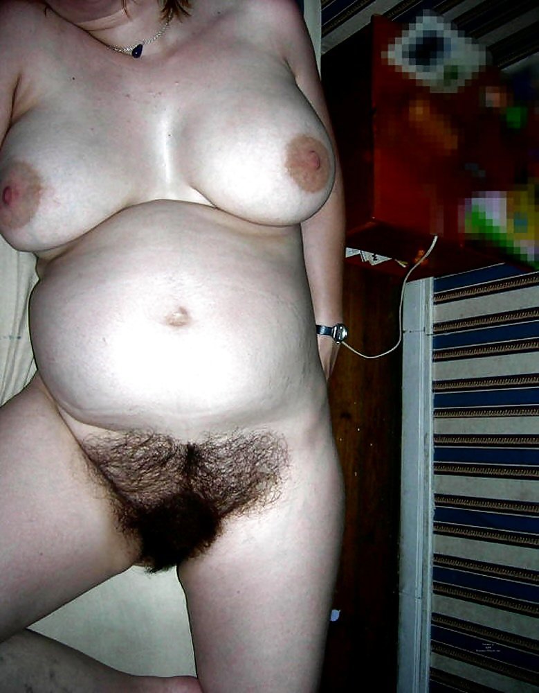 Порно толстых волосатых женщин без трусов (64 фото)