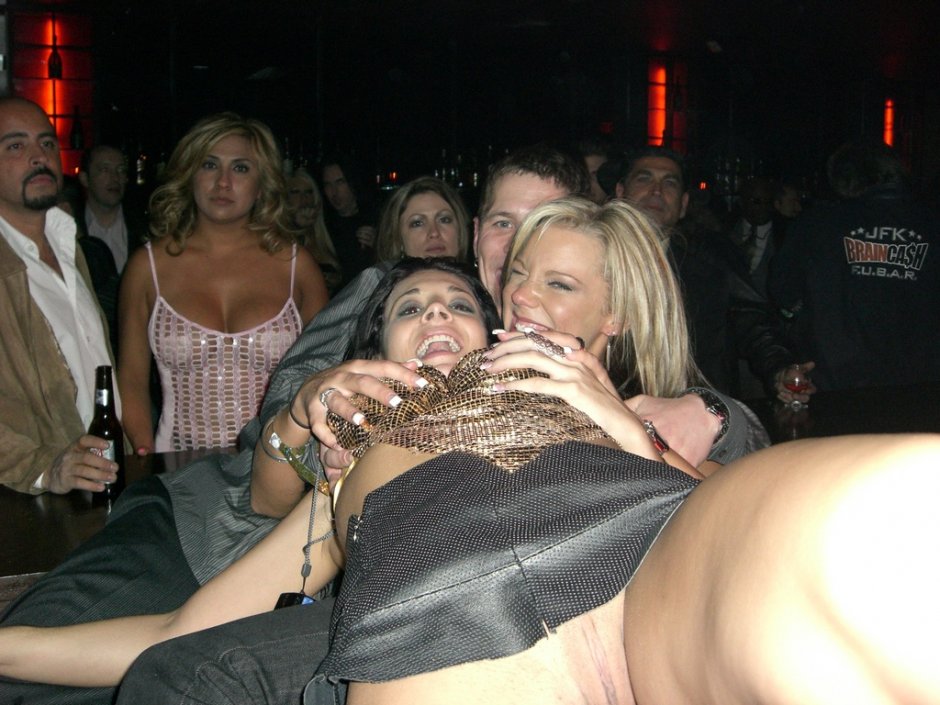 Засветилась на вечеринке