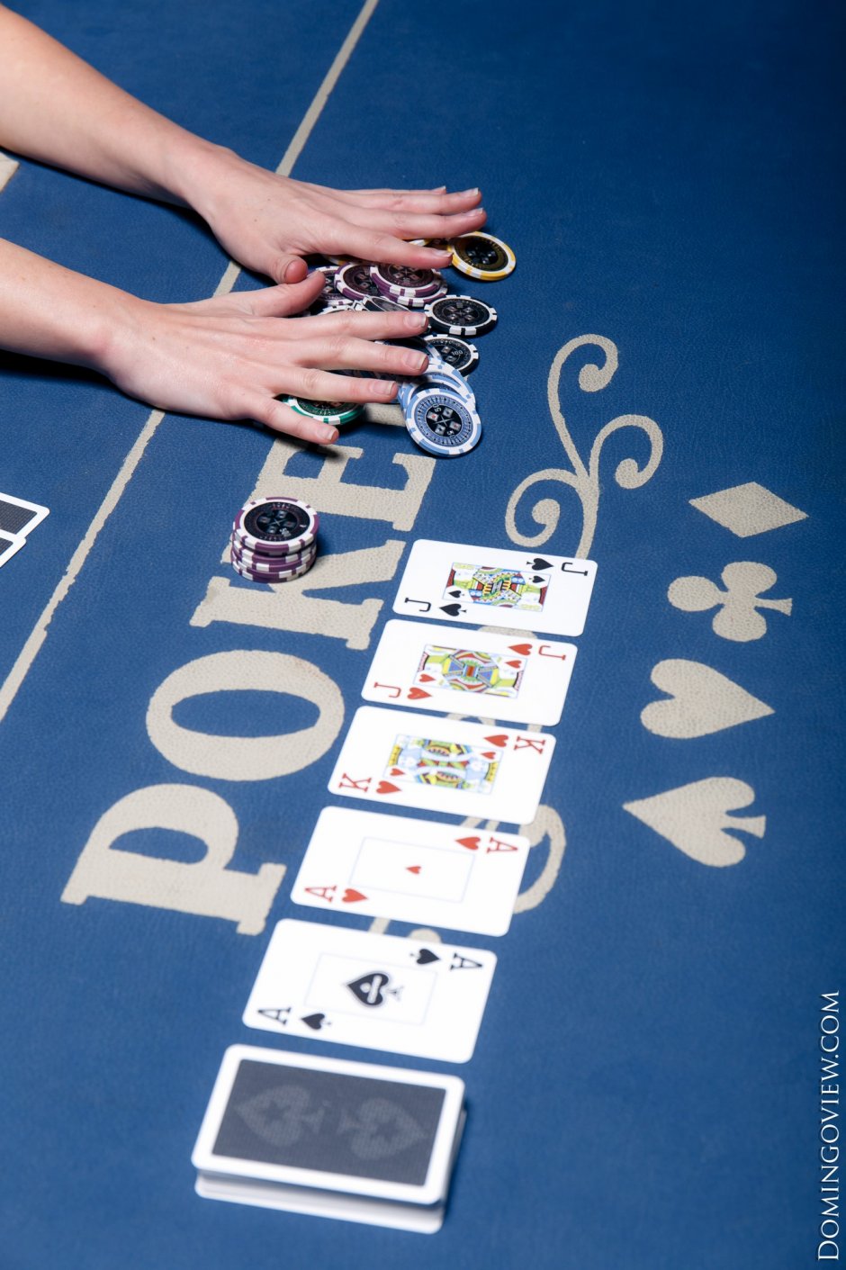 Покерные турниры