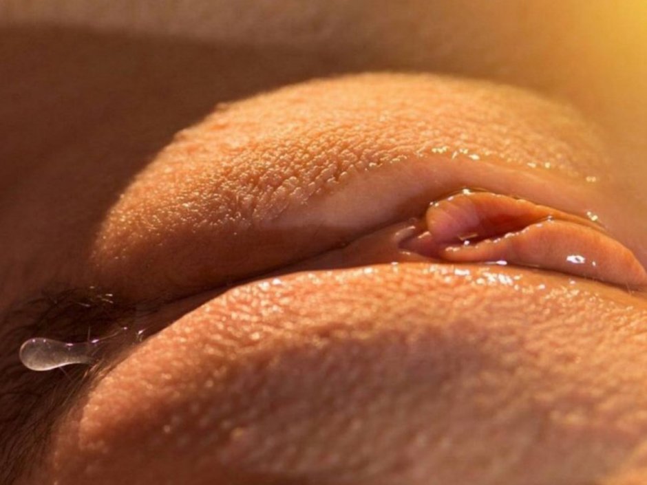 Мокрые губы