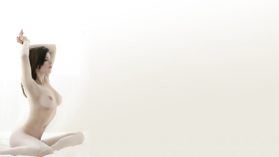 Белые голые девушки