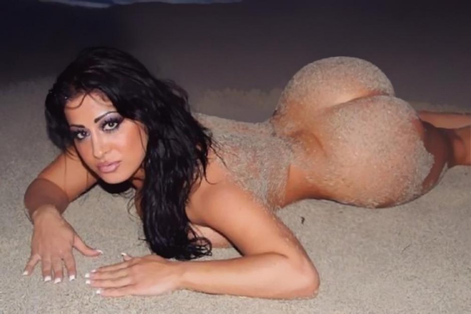 Жопастые азербайджанки