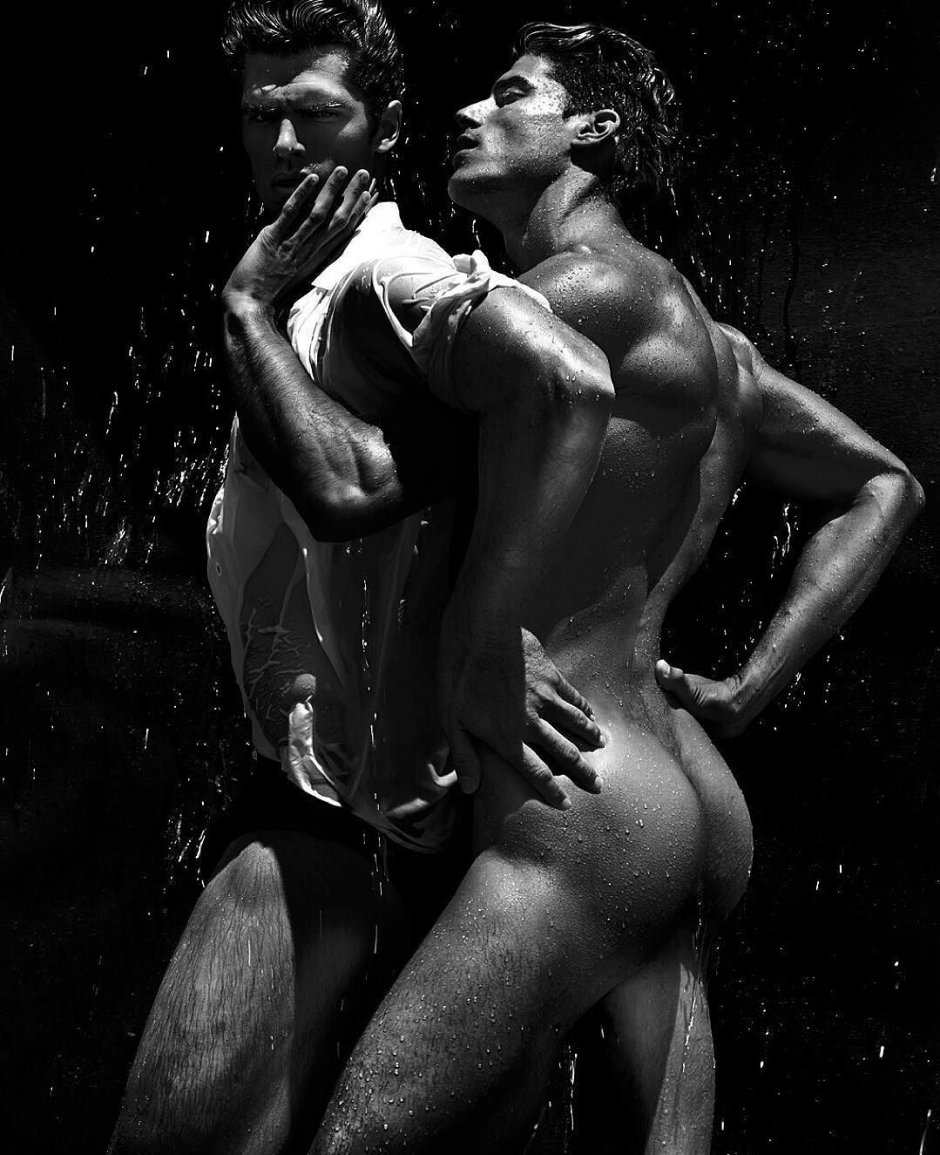 Красивые голые мужчины