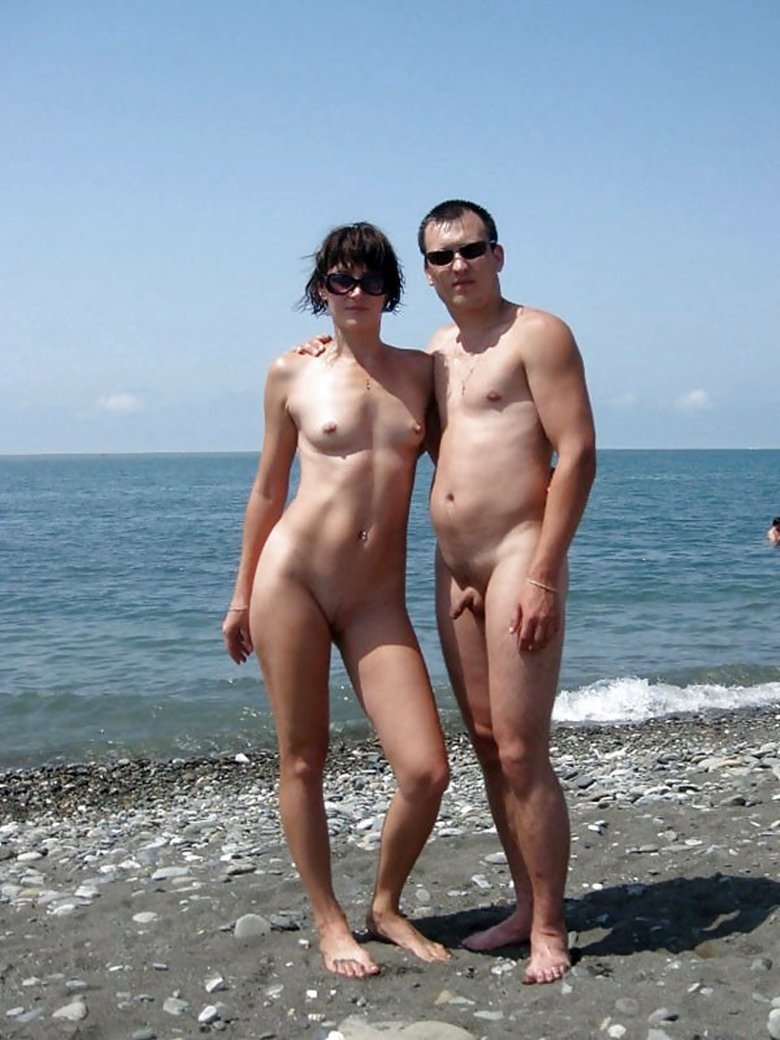 Голые парочки на пляже (81 фото) - порно