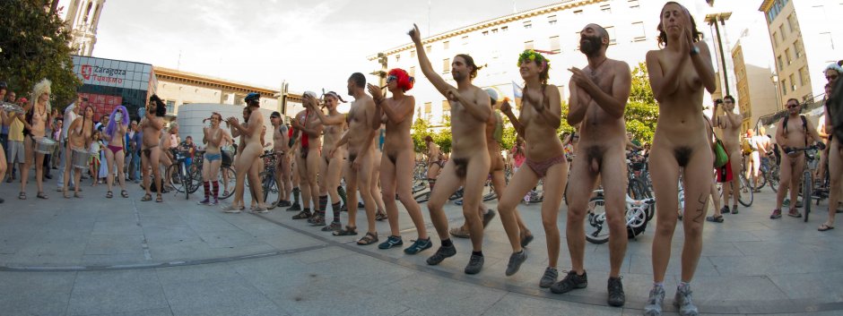 Парад голых на красной площади