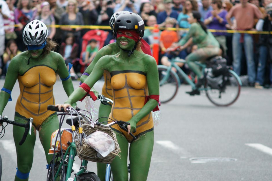 Fremont solstice parade - cyclists