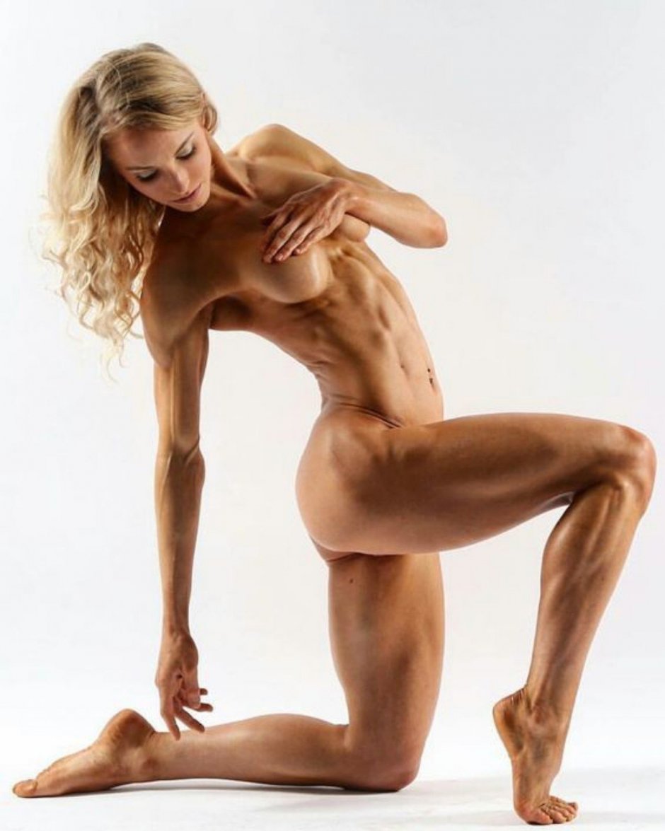 Голые спортивные женщины