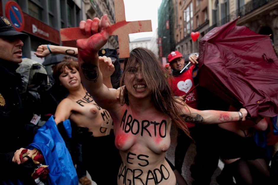 Бразильские феминистки