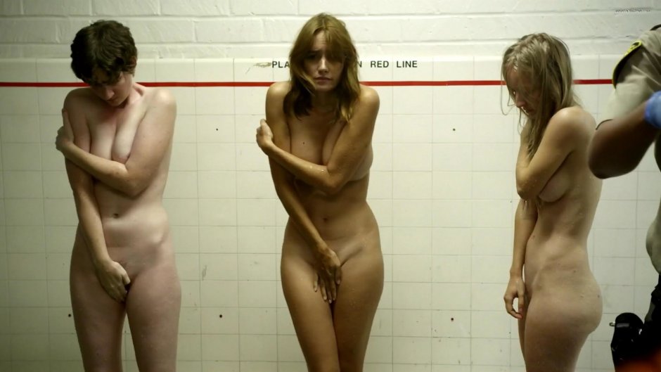 Голые в раздевалке