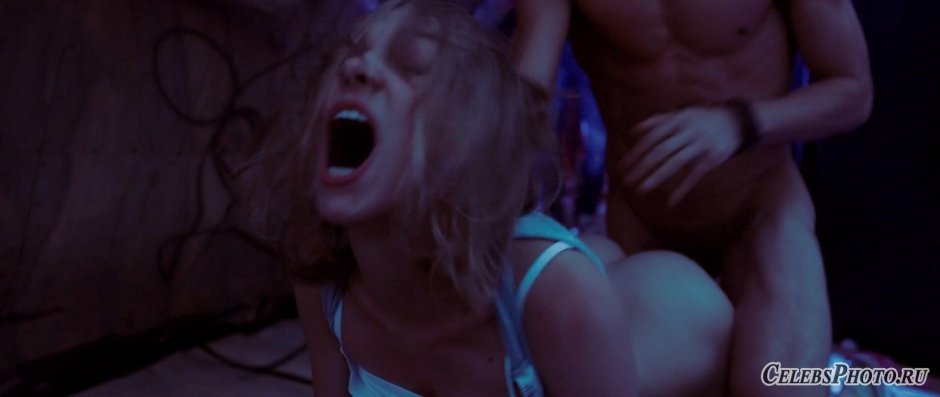 Голая Александра Бортич