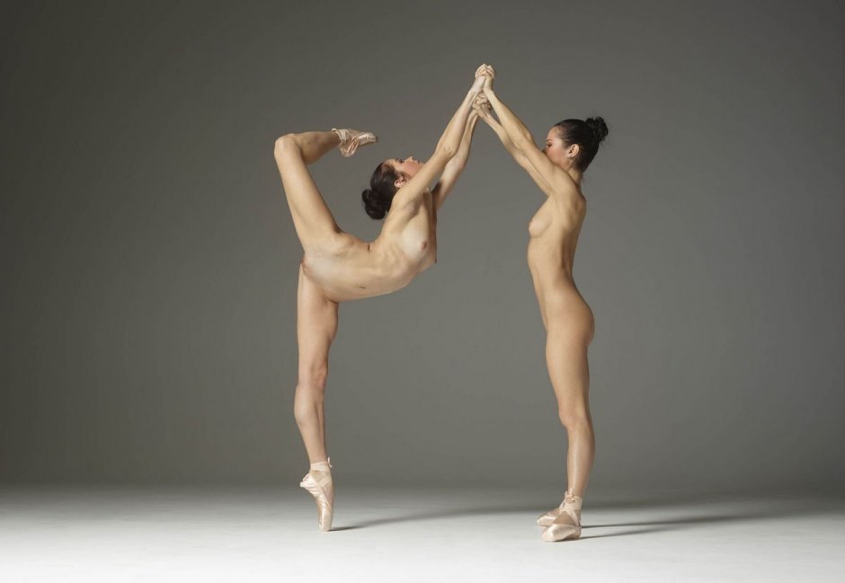 Злата Ялинич балерина голая