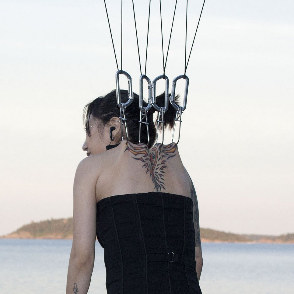 Подвешивагия на кпюках