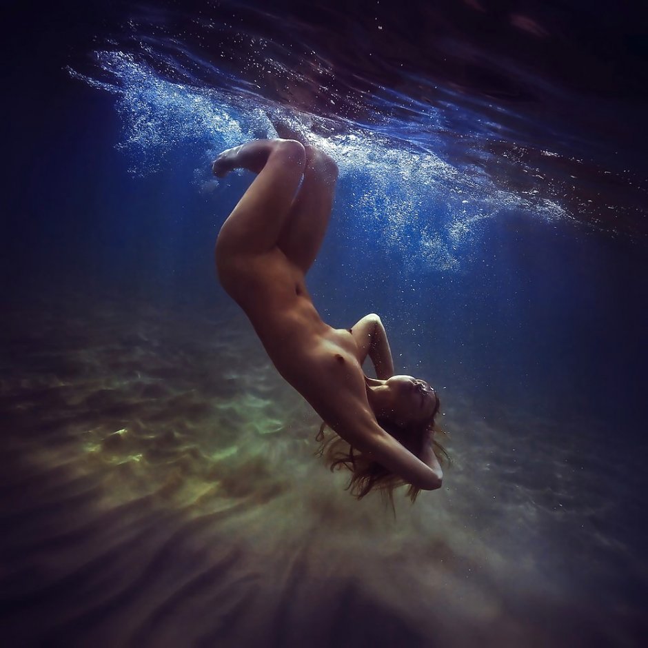 Эротика под водой