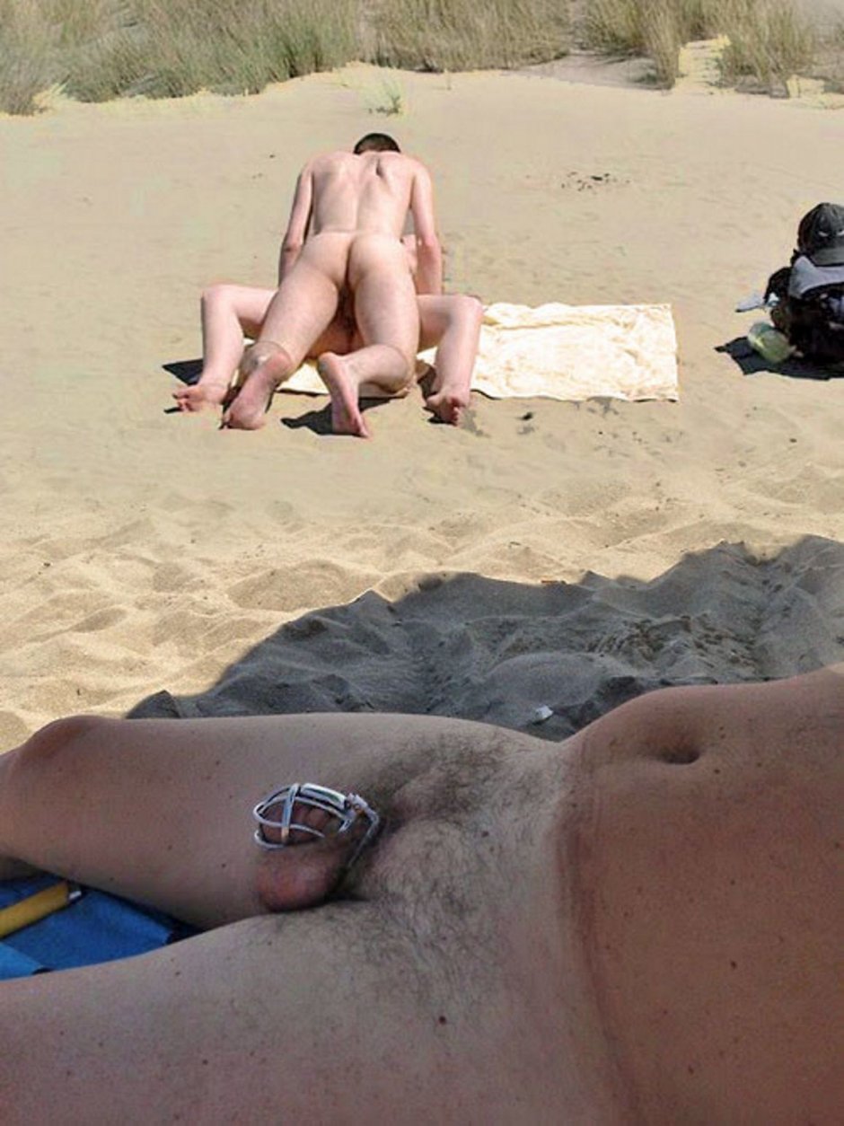 Beach cuckhold