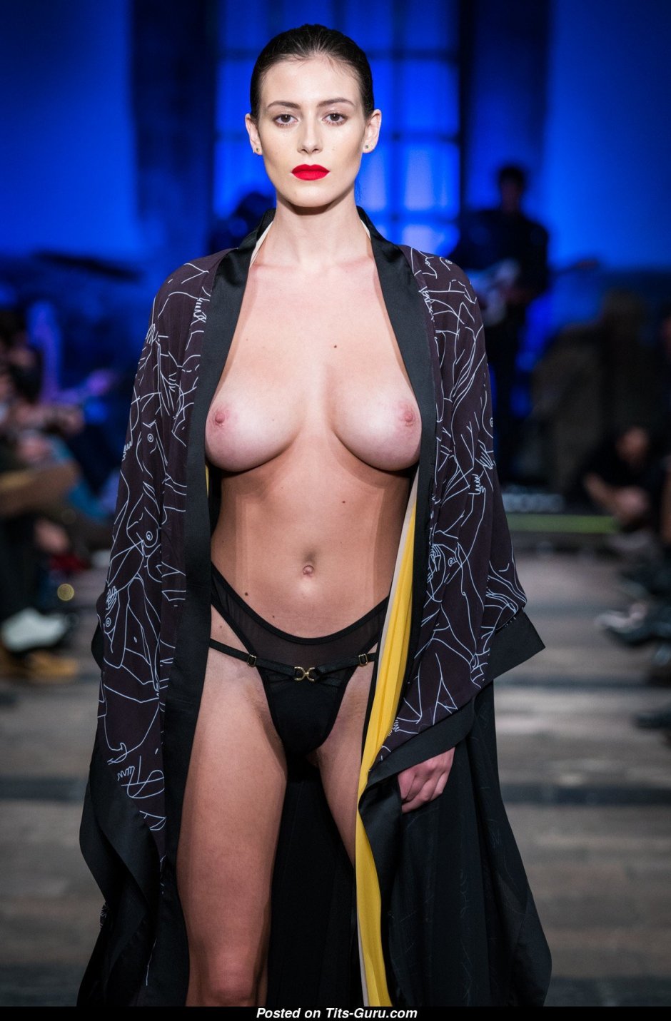 Карен Гиллан Максим