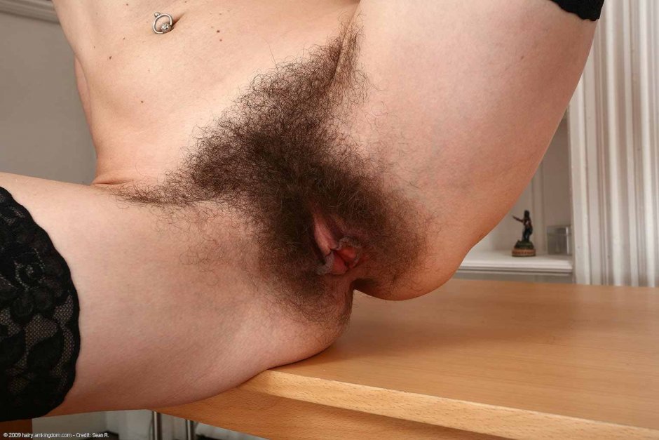 Женщины с небритыми гениталиями